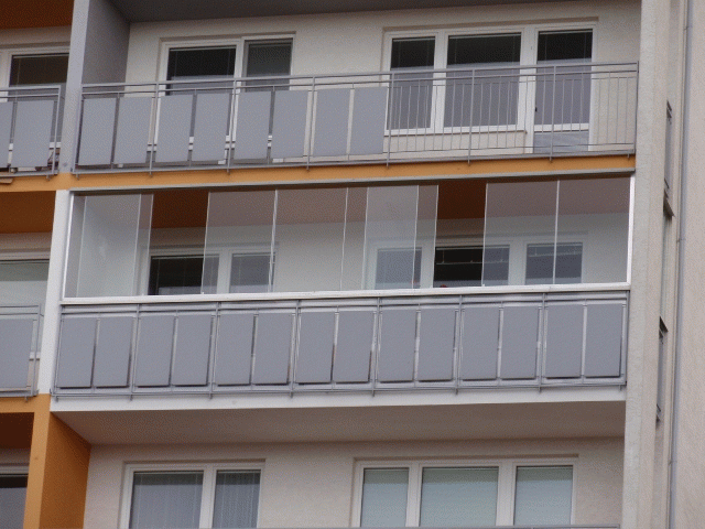 Zasklievanie balkónov a logií