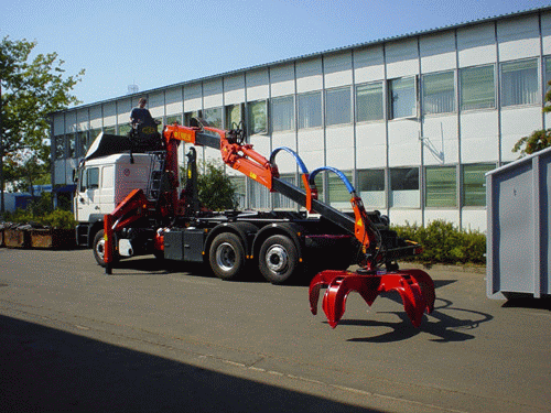 Hydraulické ruky a príslušenstvo pre kovošrot, stavebníctvo, odpady, odťahovky