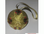 Vianočná ozdobná guľa, zdobená metódou patchwork